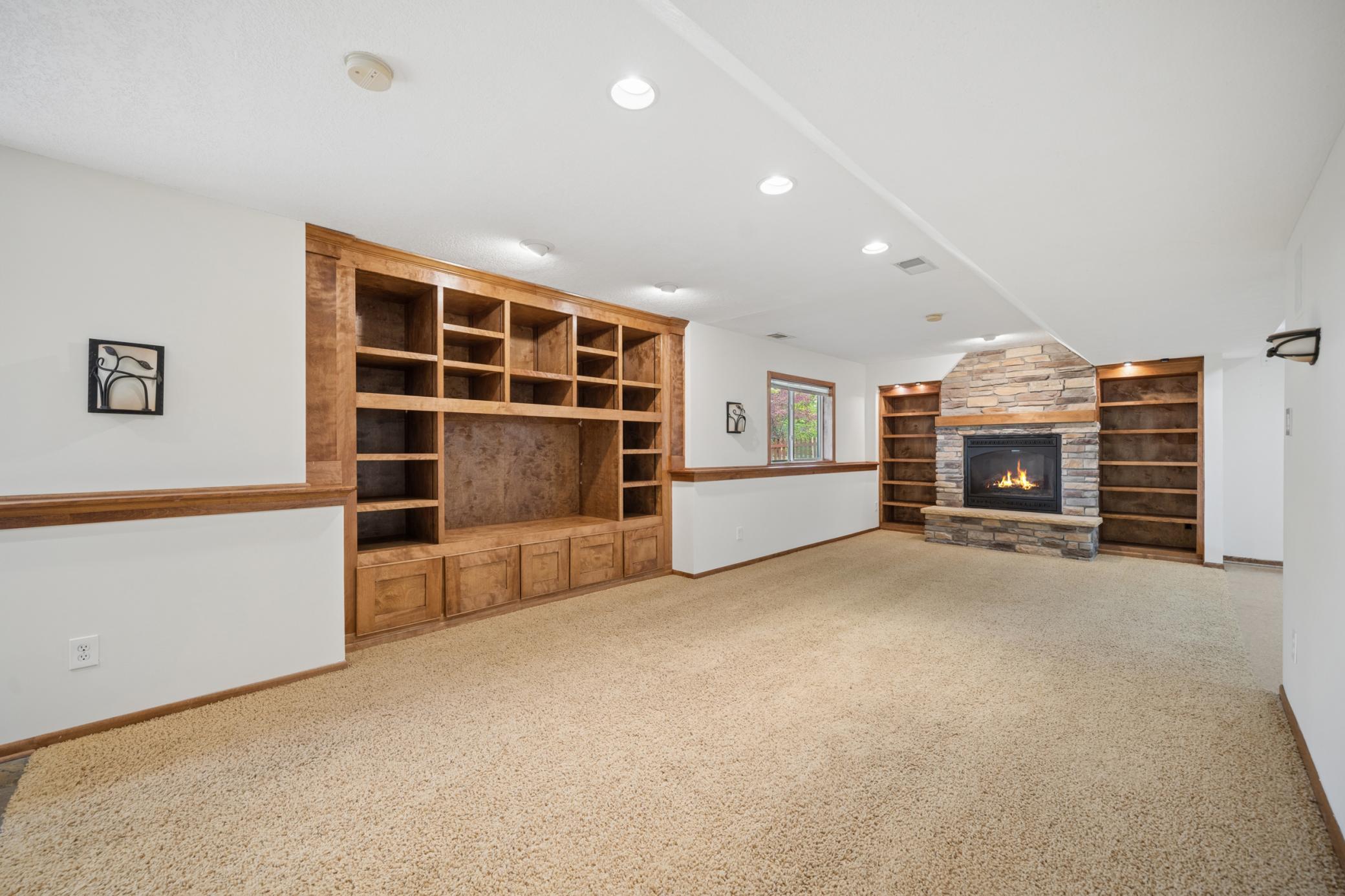 221 Butternut Circle