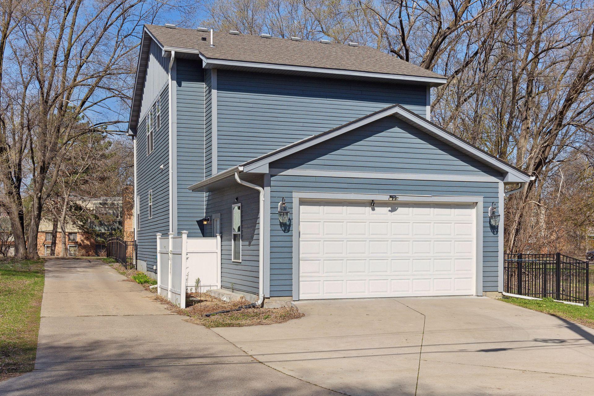 2019 Louisiana Avenue S