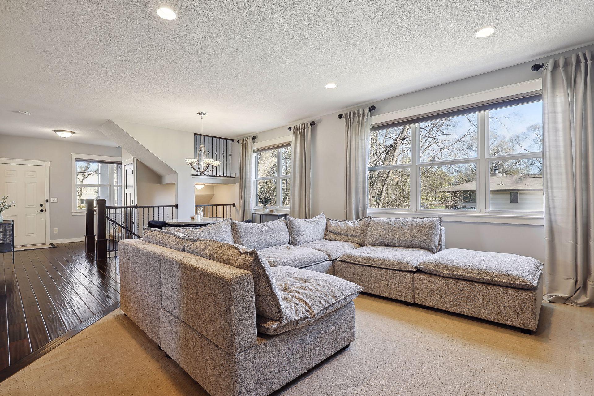 2019 Louisiana Avenue S