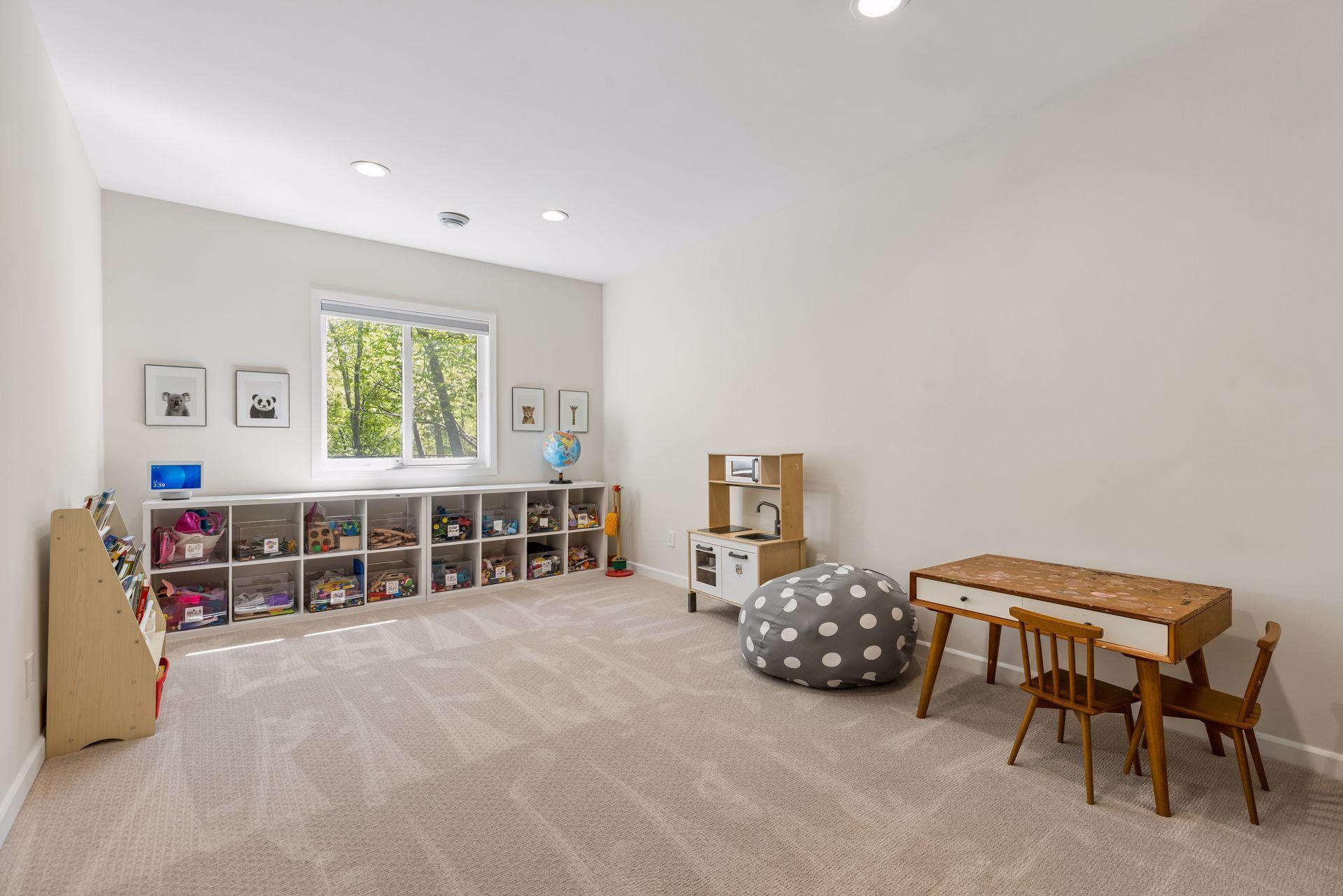 45 Clay Cliffe Drive