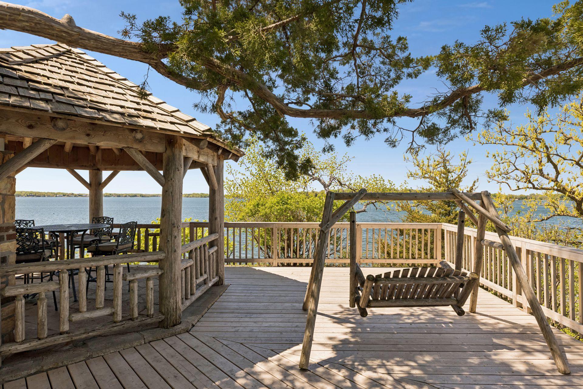 45 Clay Cliffe Drive