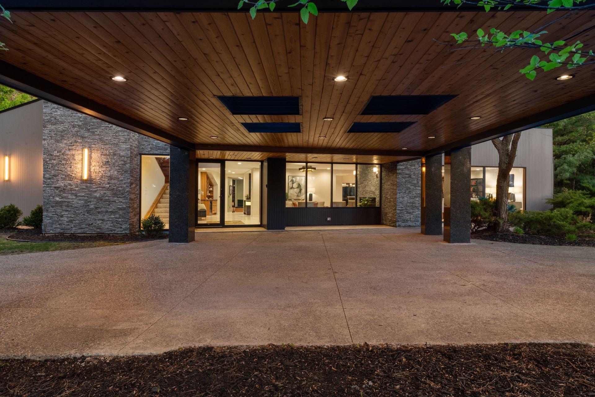 45 Clay Cliffe Drive