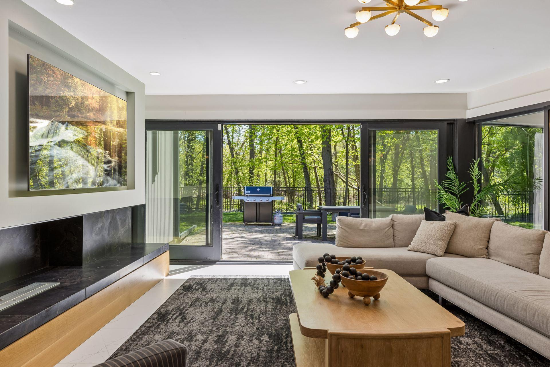 45 Clay Cliffe Drive