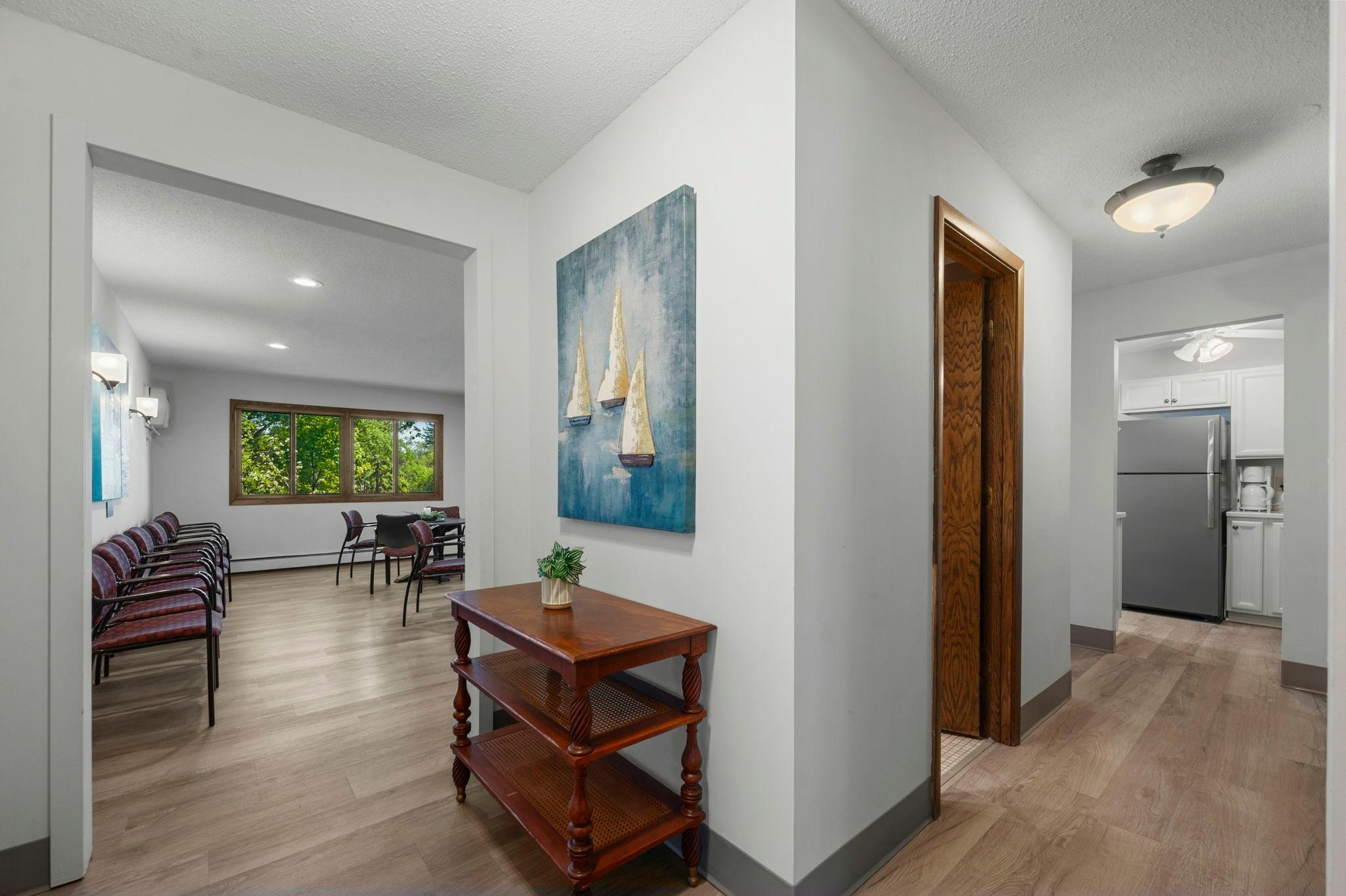 205 barry Unit: 117