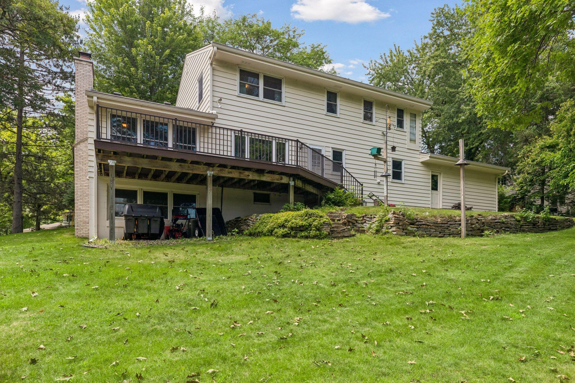 3931 Huntingdon Drive