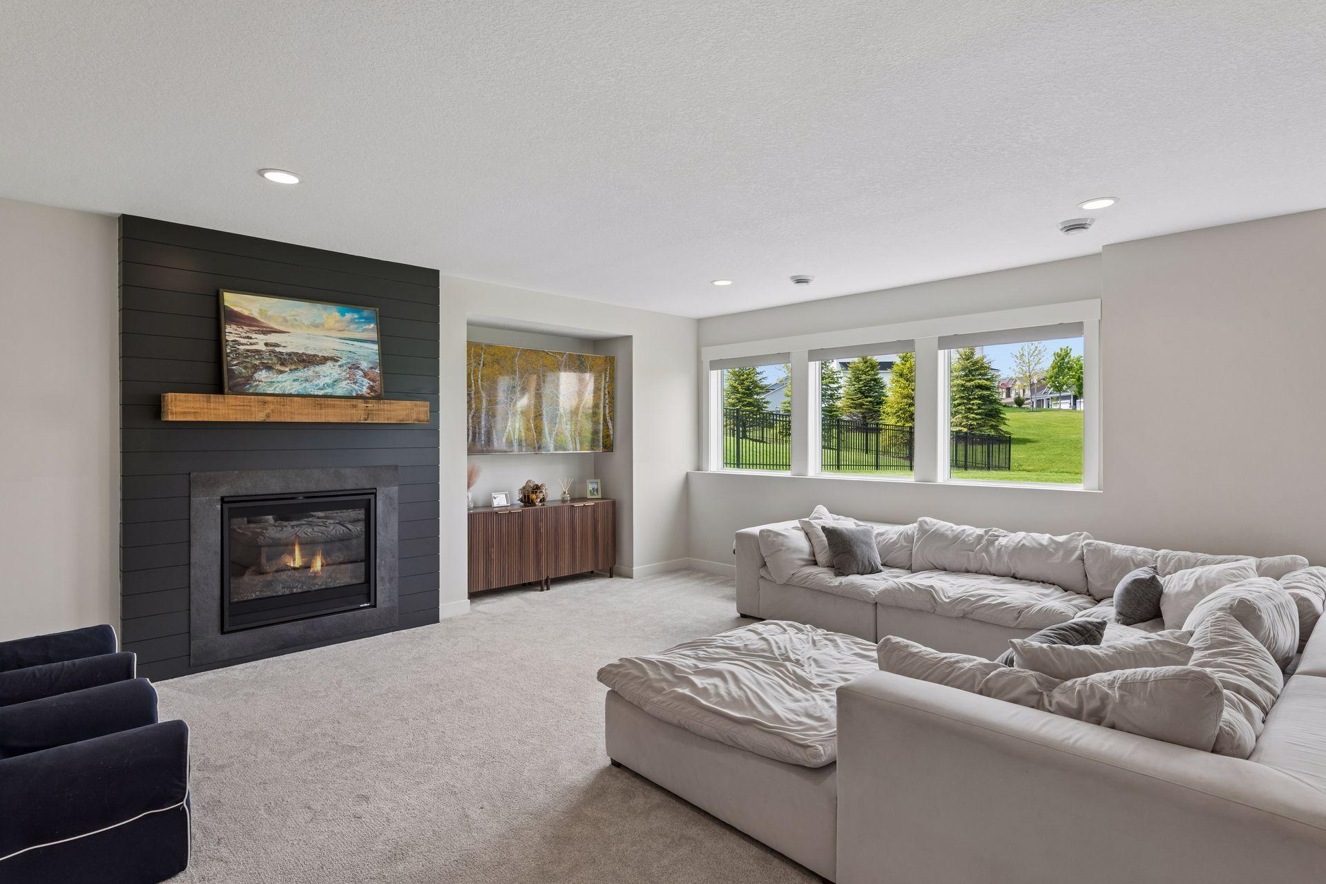 4605 Sunset Lane