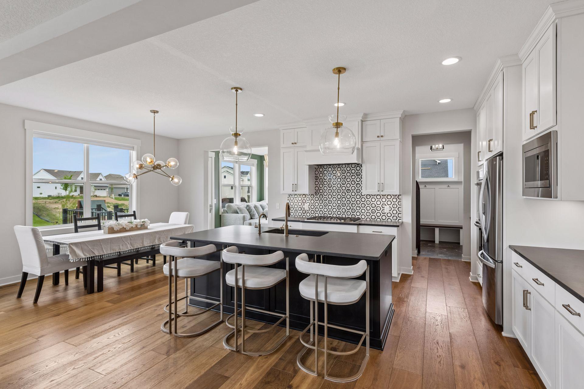 4605 Sunset Lane