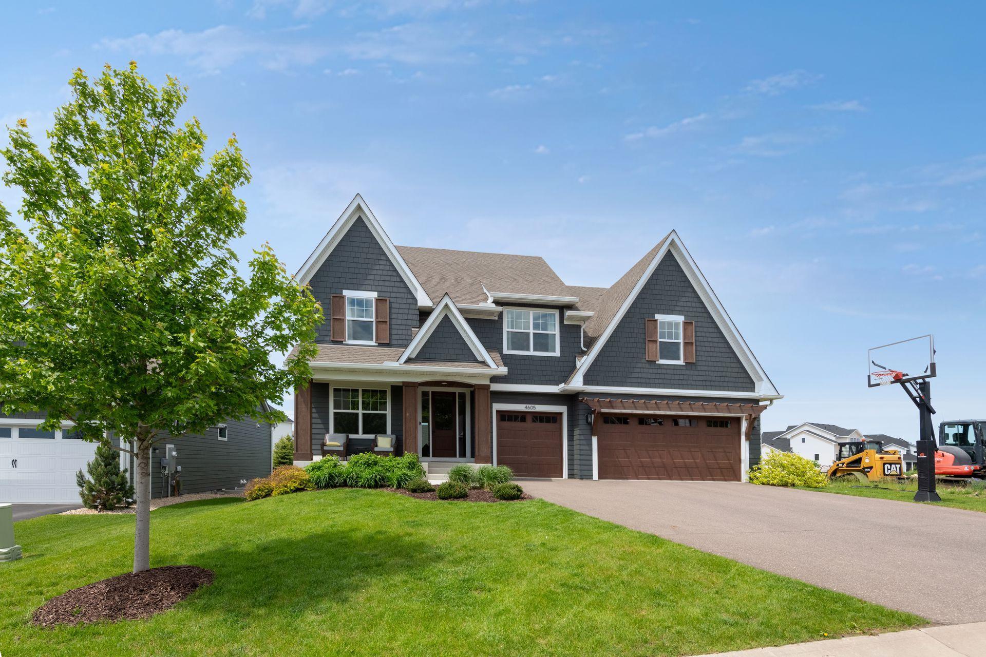 4605 Sunset Lane