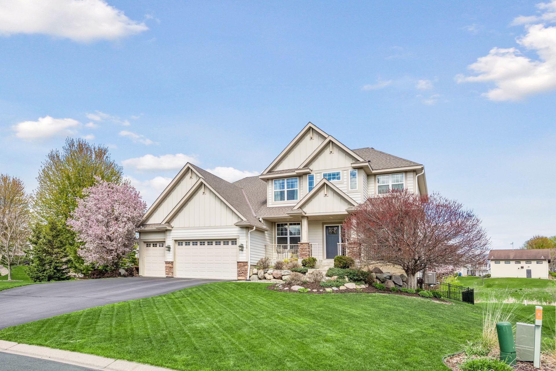 2109 Valley Creek Lane