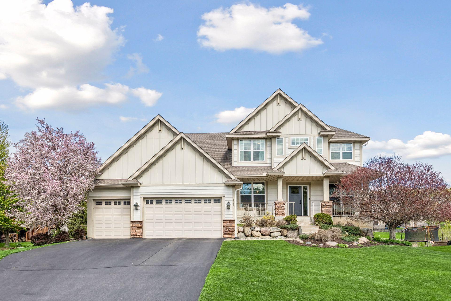 2109 Valley Creek Lane