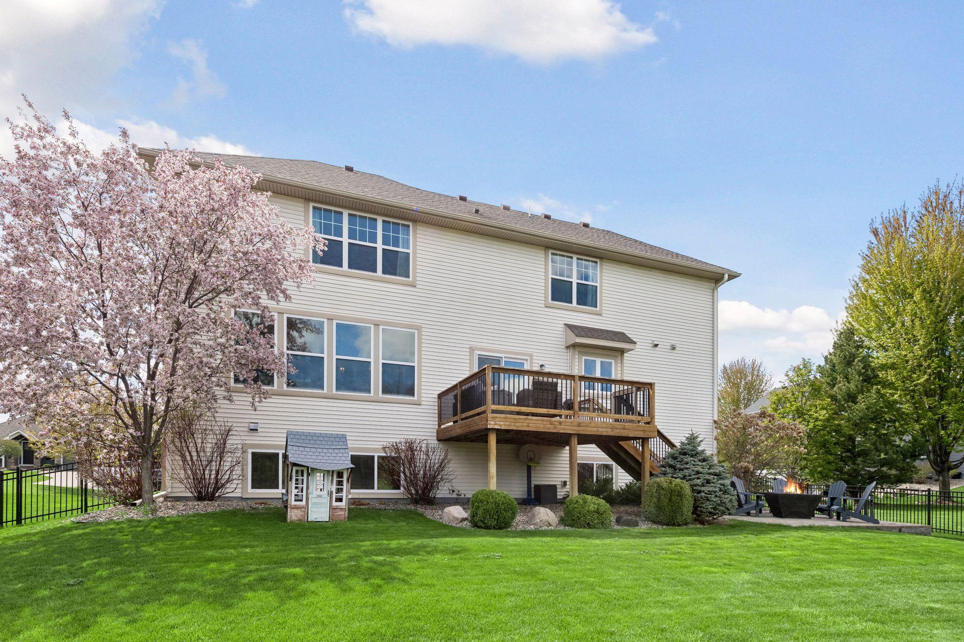 2109 Valley Creek Lane