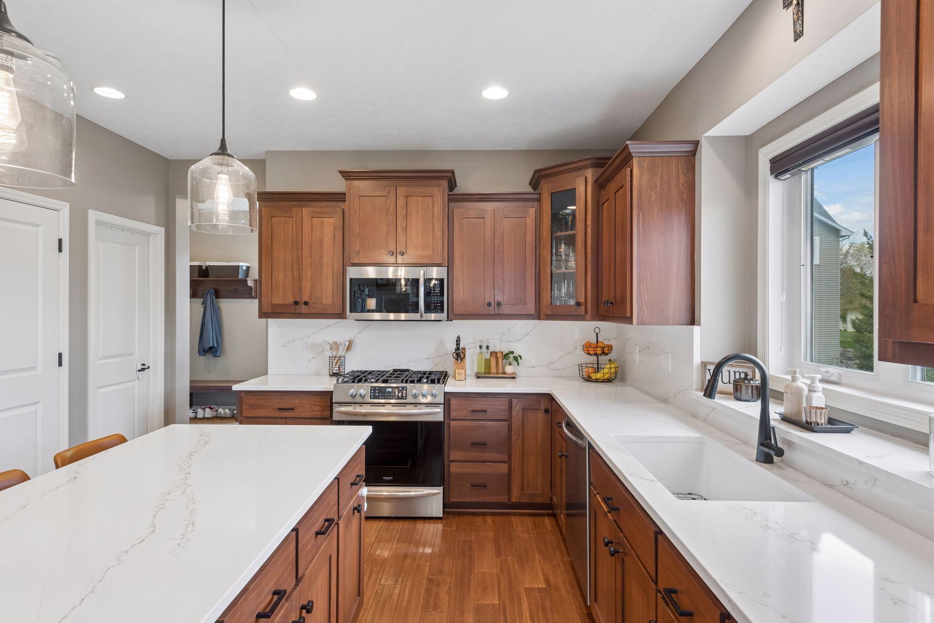 2109 Valley Creek Lane