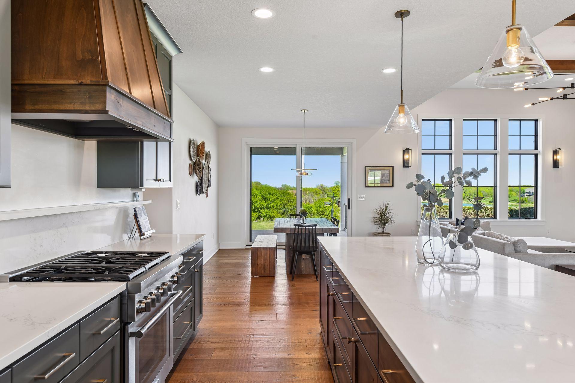 8182 Waterset Circle