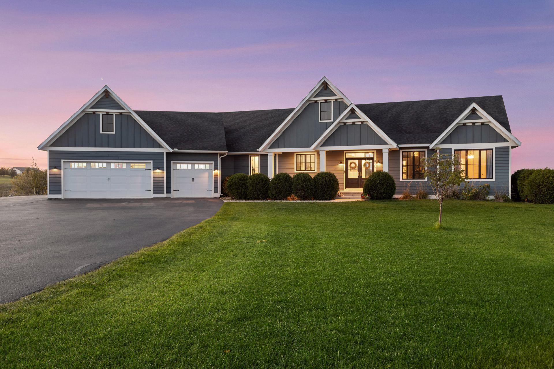 8182 Waterset Circle