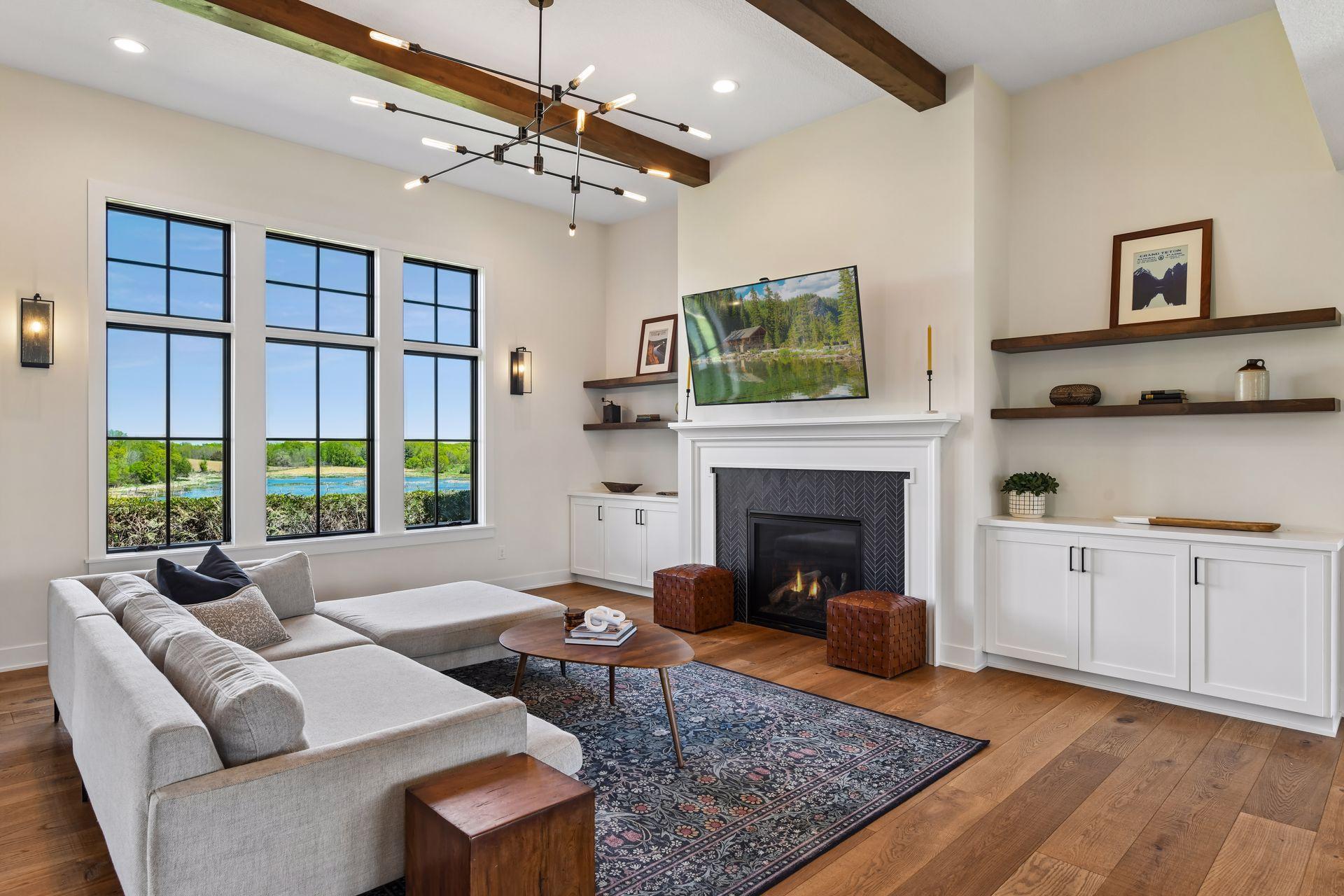 8182 Waterset Circle