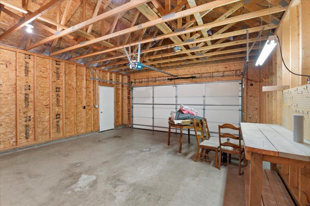 2401 Hillcrest Drive