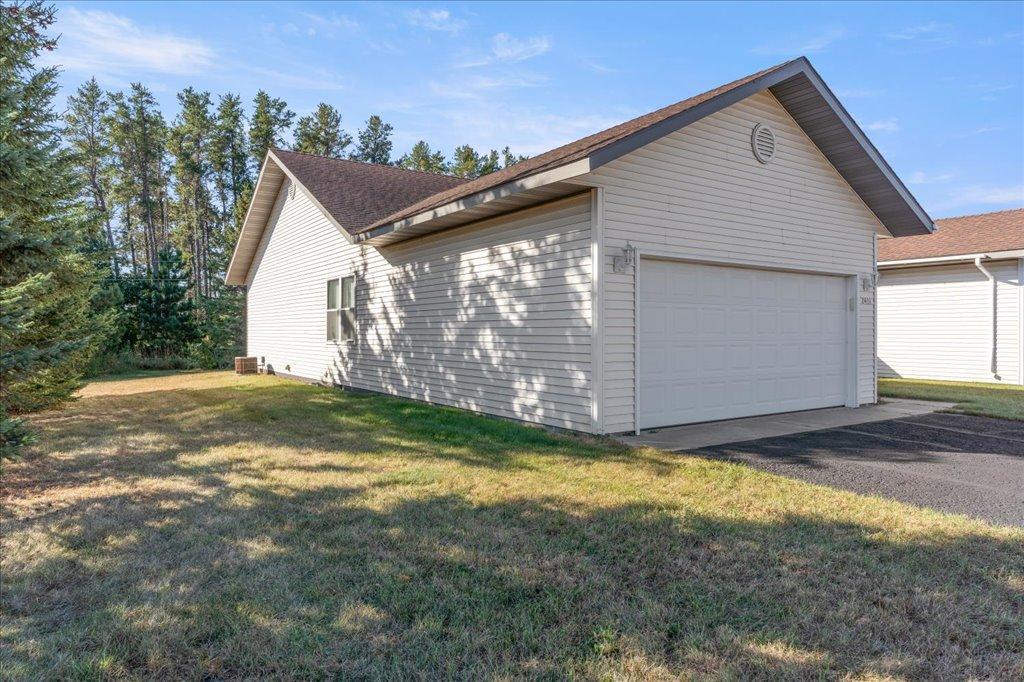 2401 Hillcrest Drive