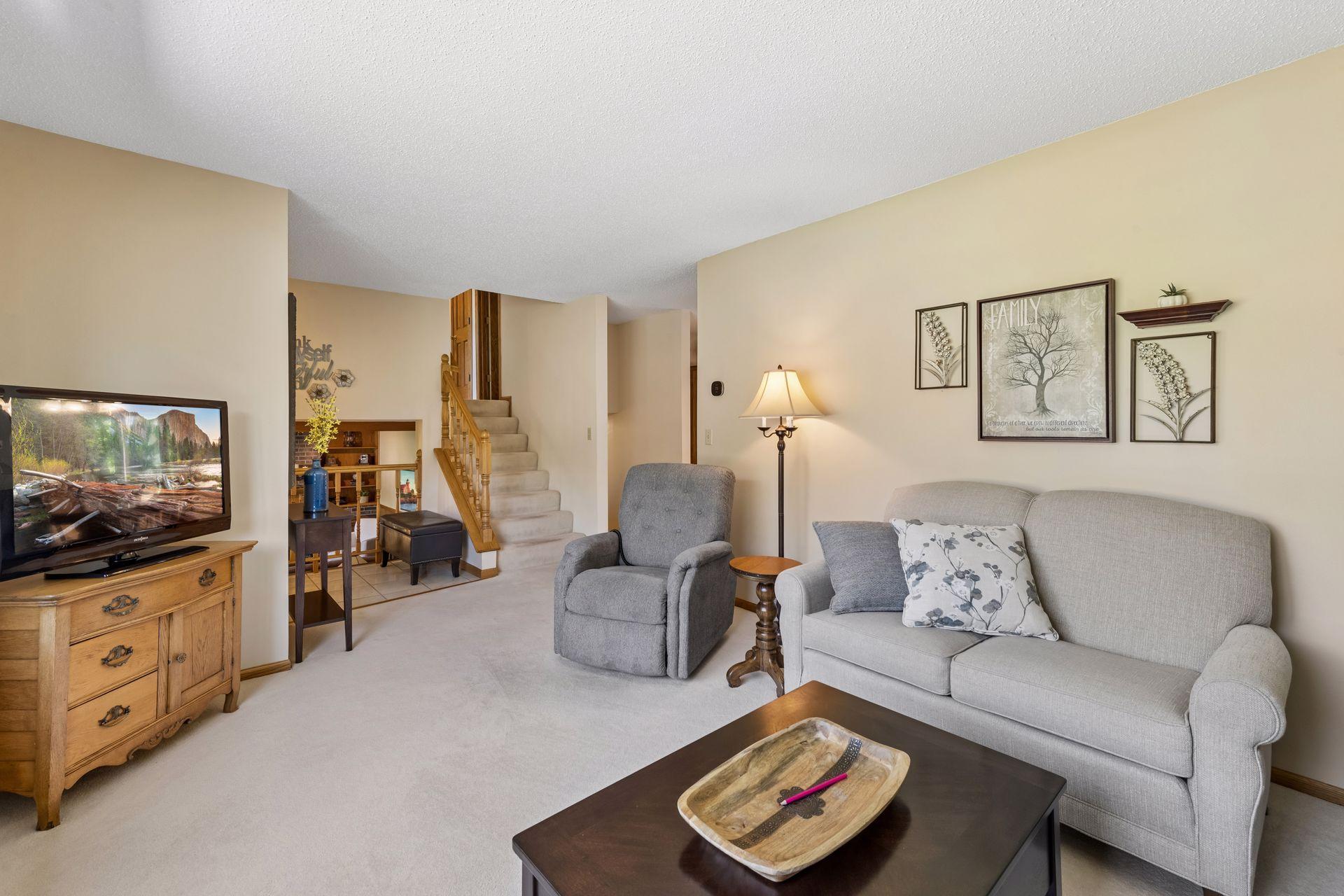 10435 Buckingham Drive