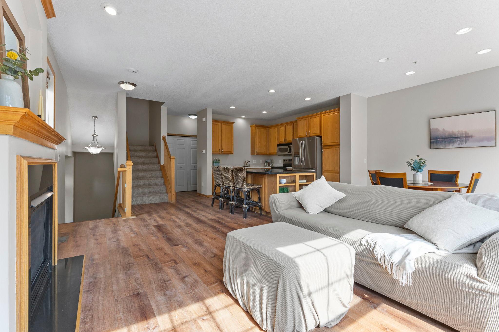 2423 NE 121 Circle NE Unit: F