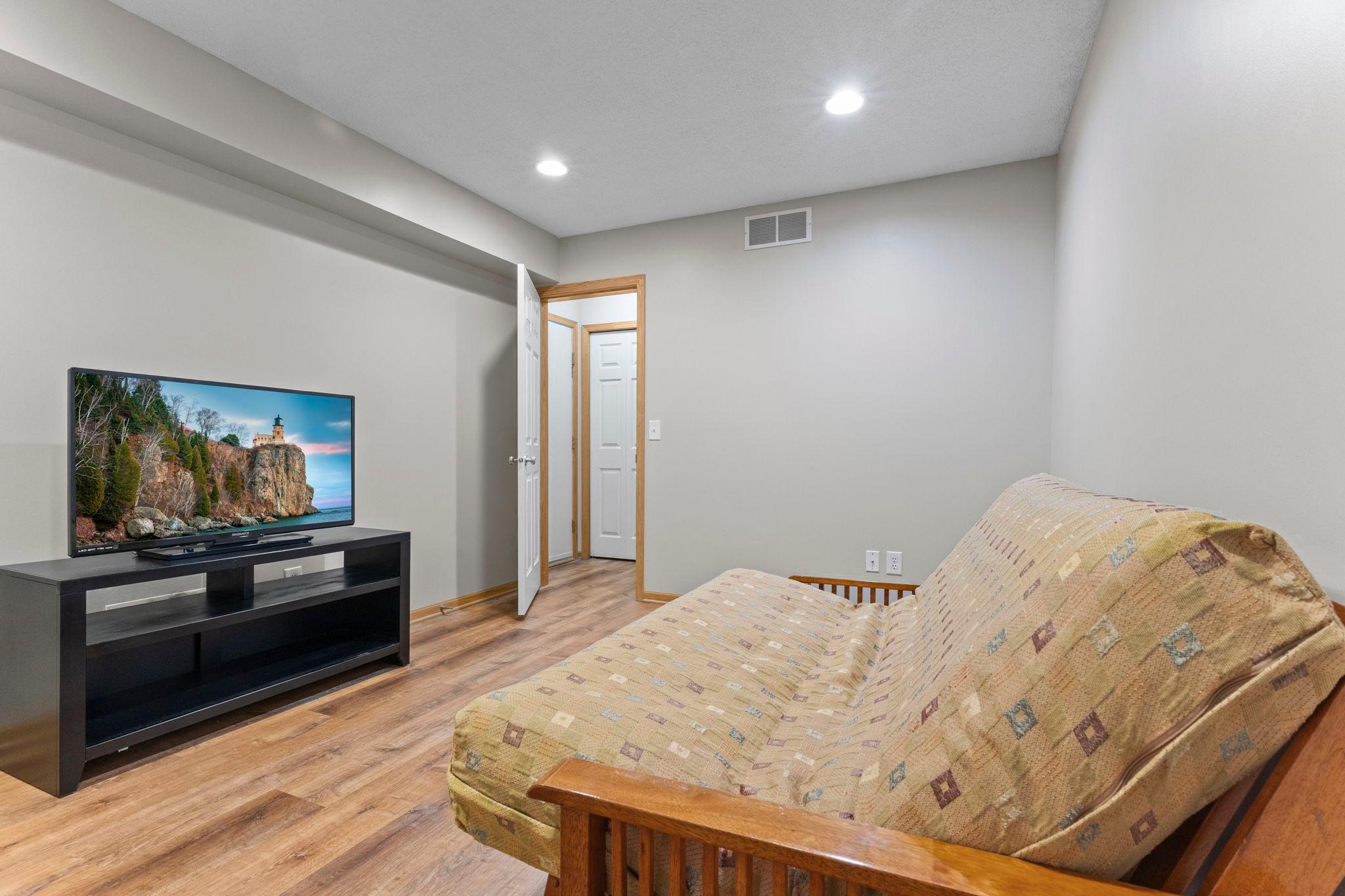 2423 NE 121 Circle NE Unit: F