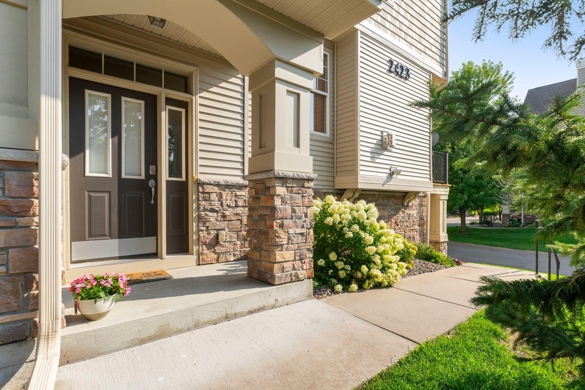 2423 NE 121 Circle NE Unit: F