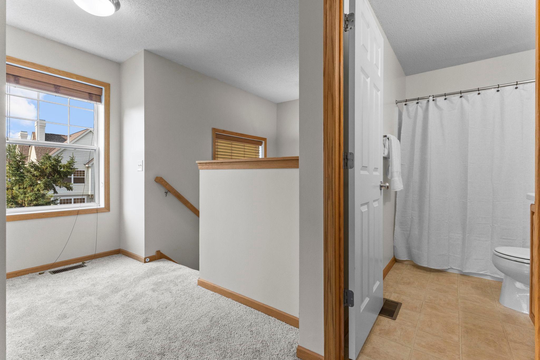 2423 NE 121 Circle NE Unit: F
