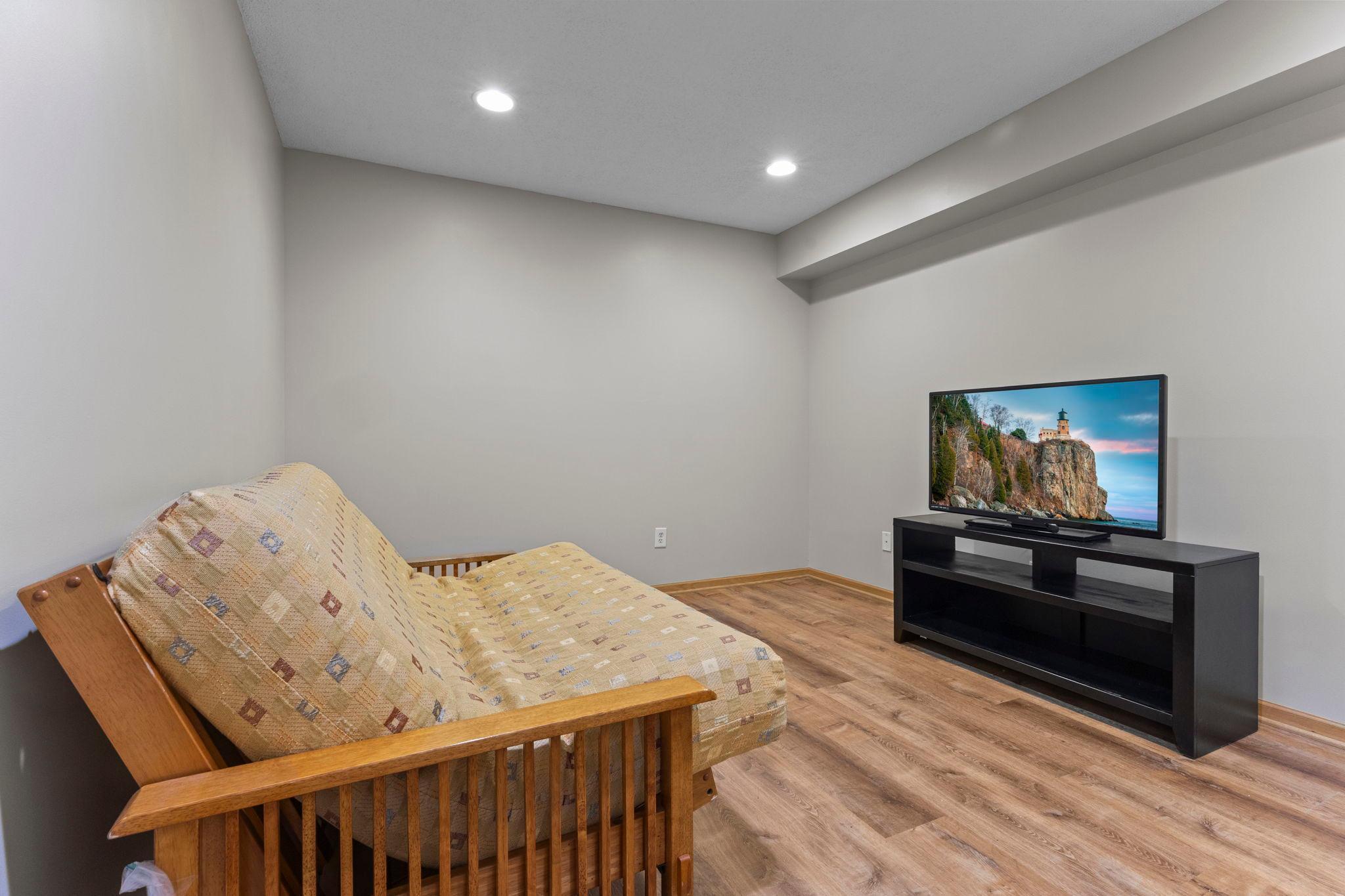 2423 NE 121 Circle NE Unit: F