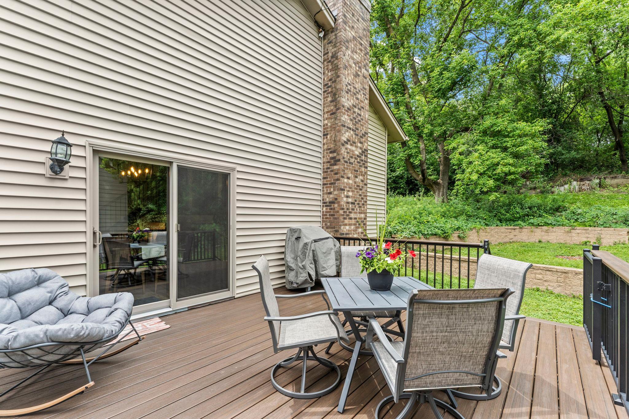 12 Oak Shore Drive