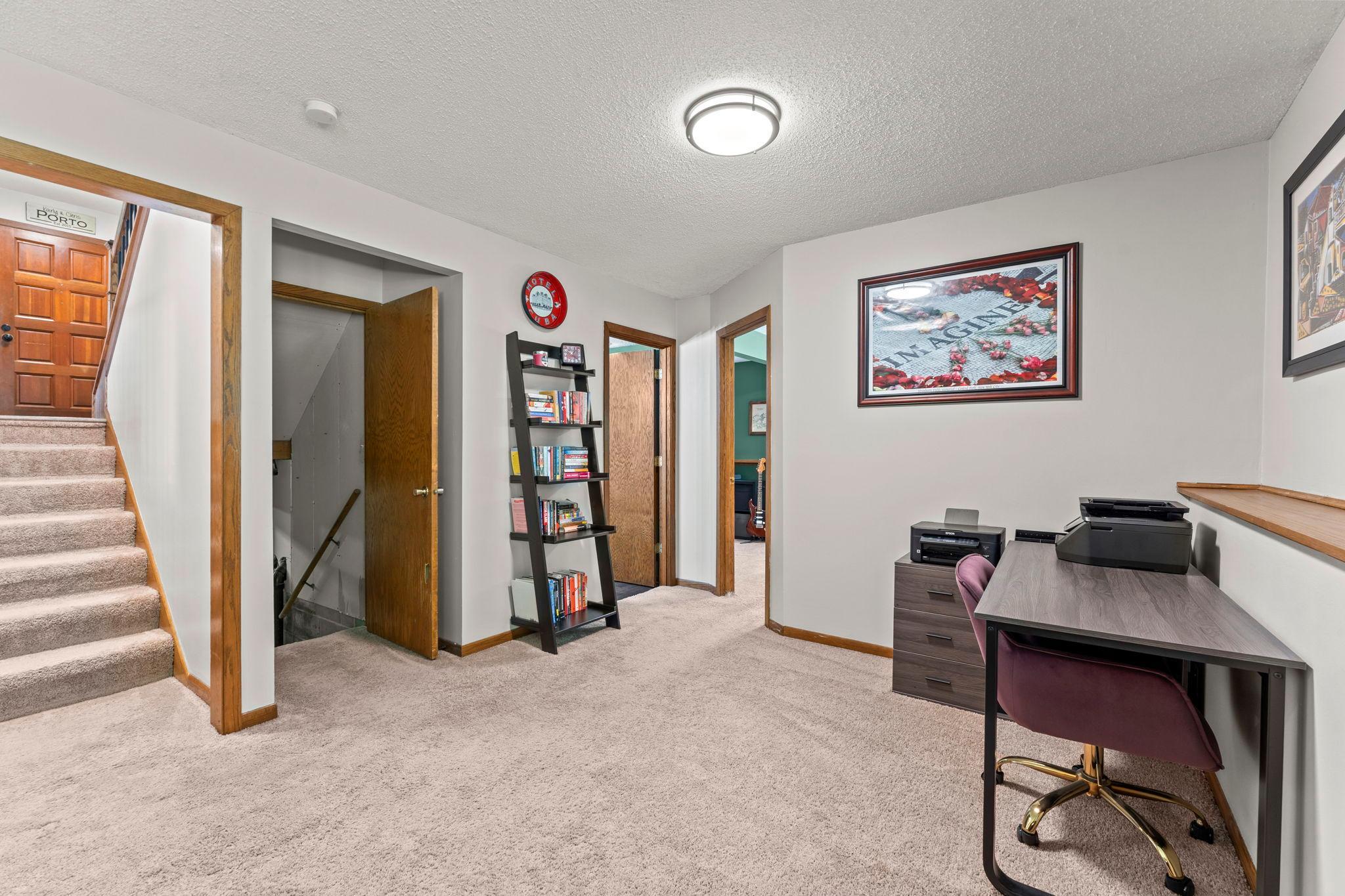 12 Oak Shore Drive