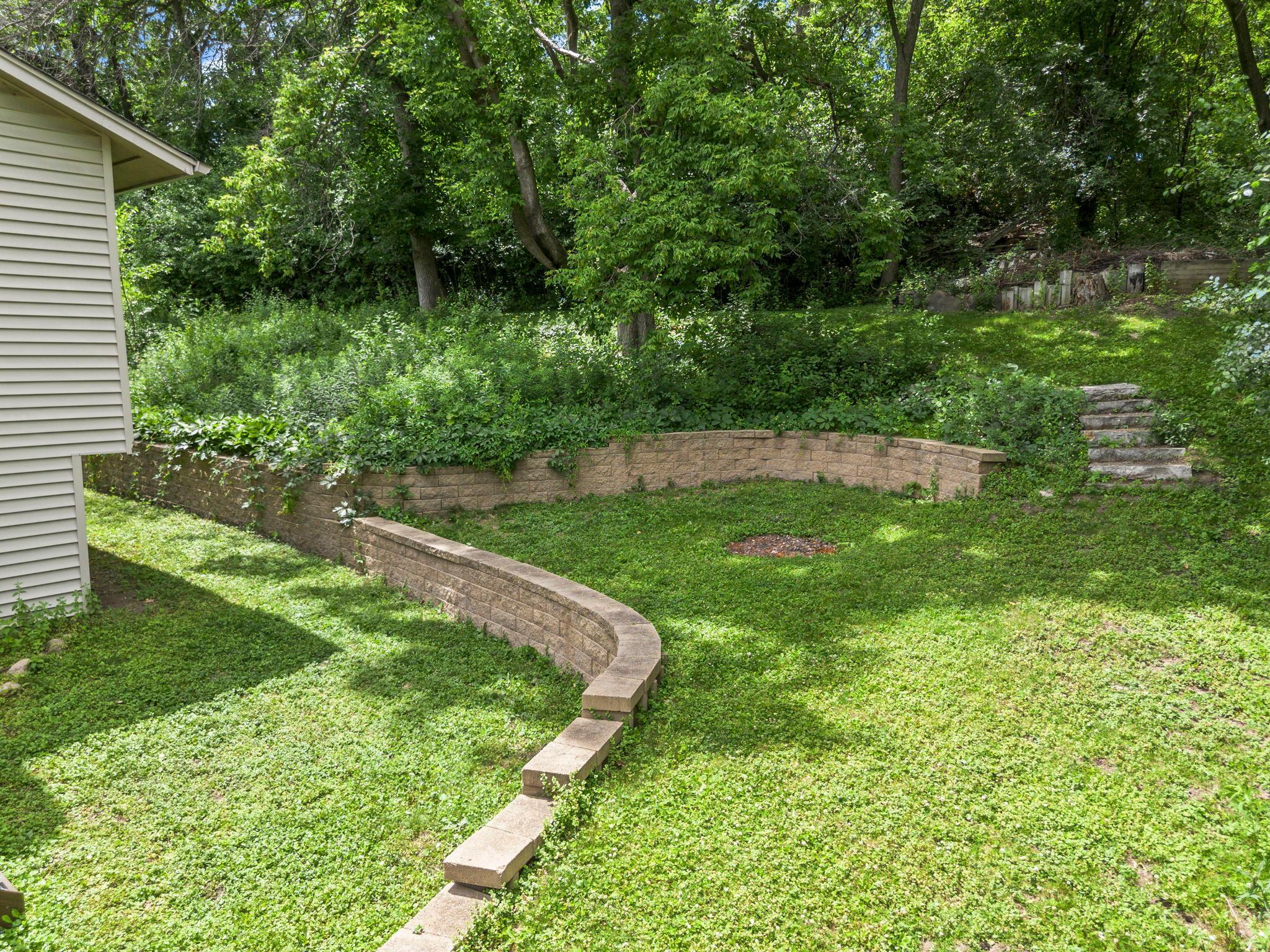 12 Oak Shore Drive