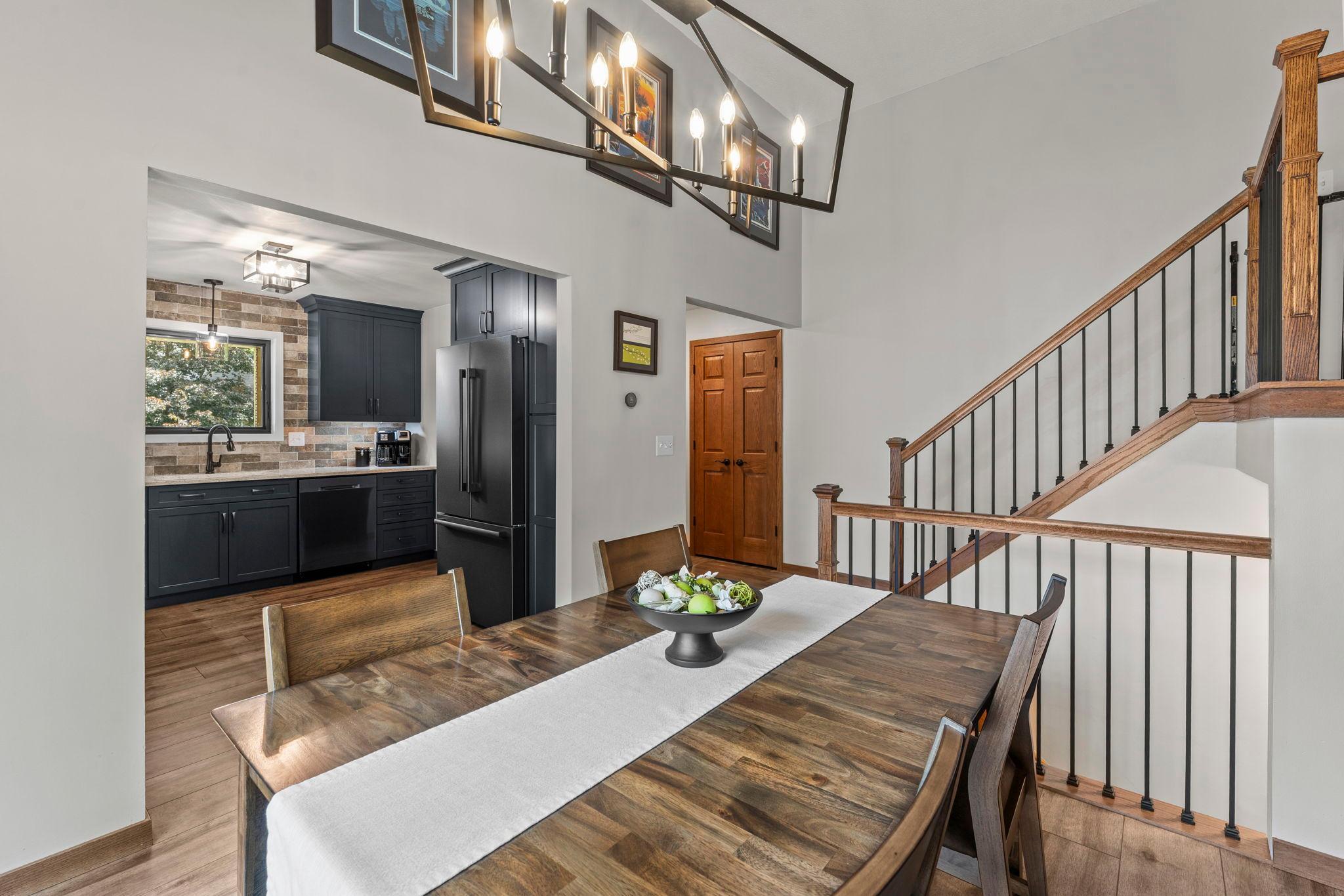 12 Oak Shore Drive