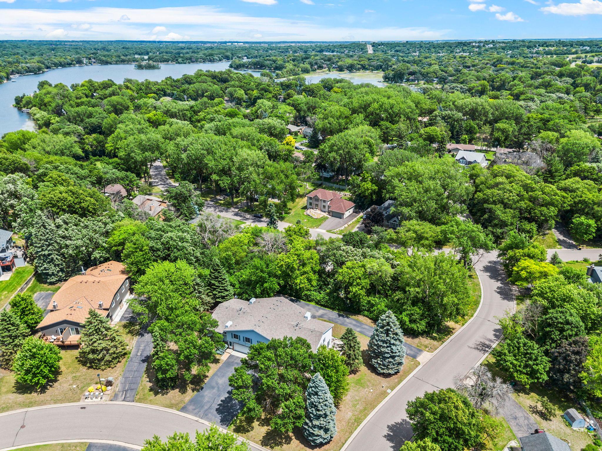 12 Oak Shore Drive