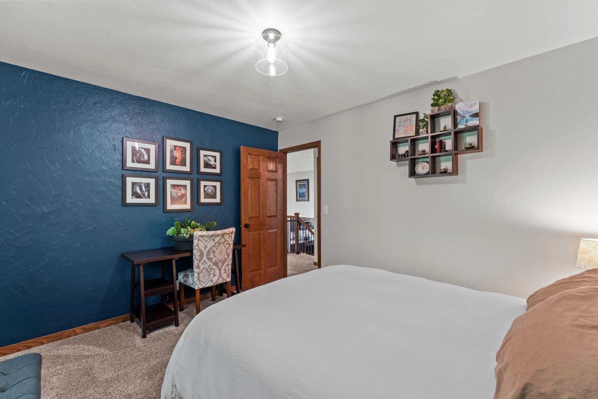 12 Oak Shore Drive