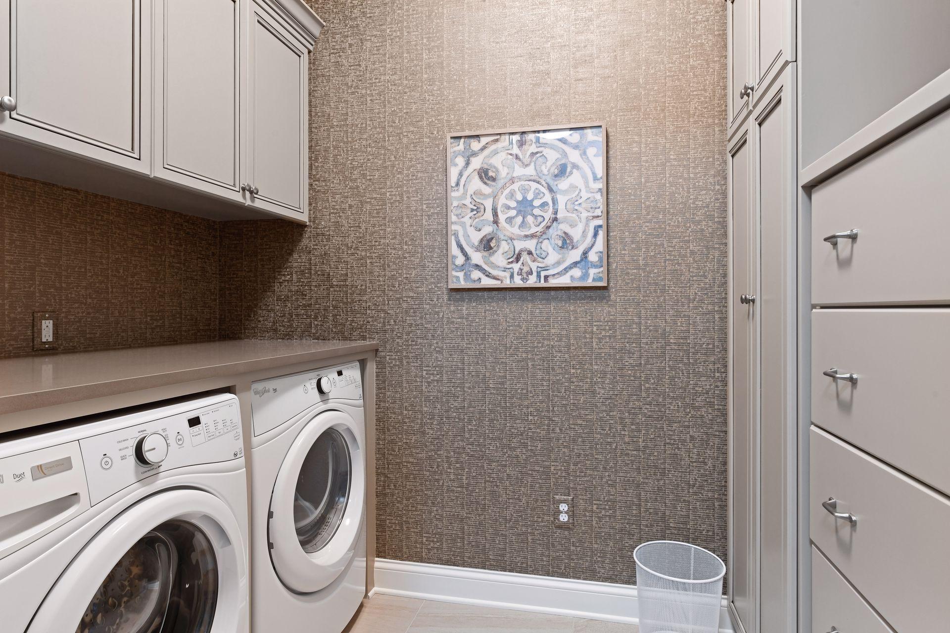 875 Lake Street N Unit: 413