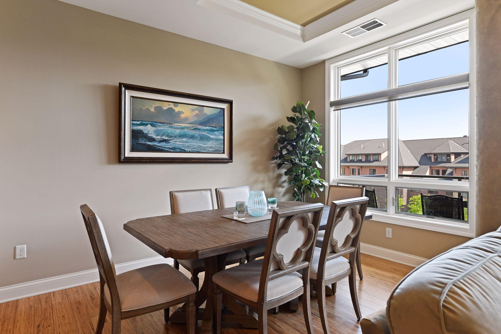 875 Lake Street N Unit: 413