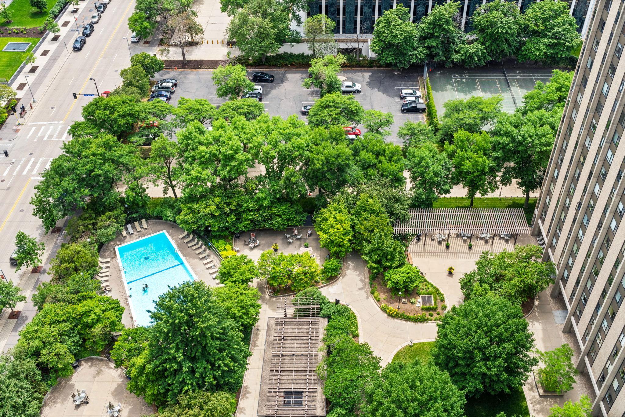 19 S 1st Street Unit: B2706