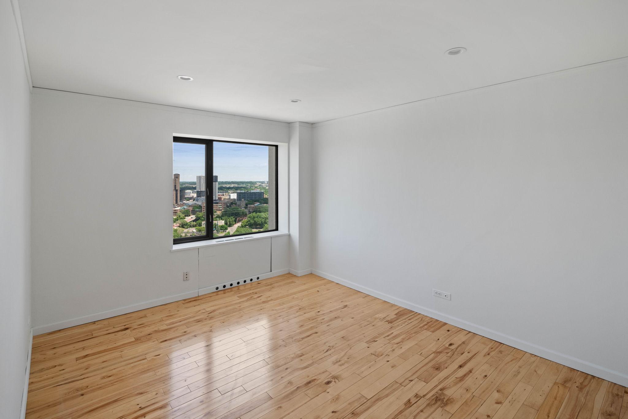 19 S 1st Street Unit: B2706