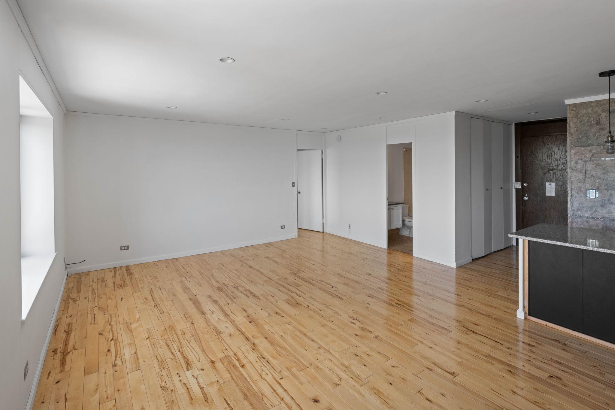 19 S 1st Street Unit: B2706