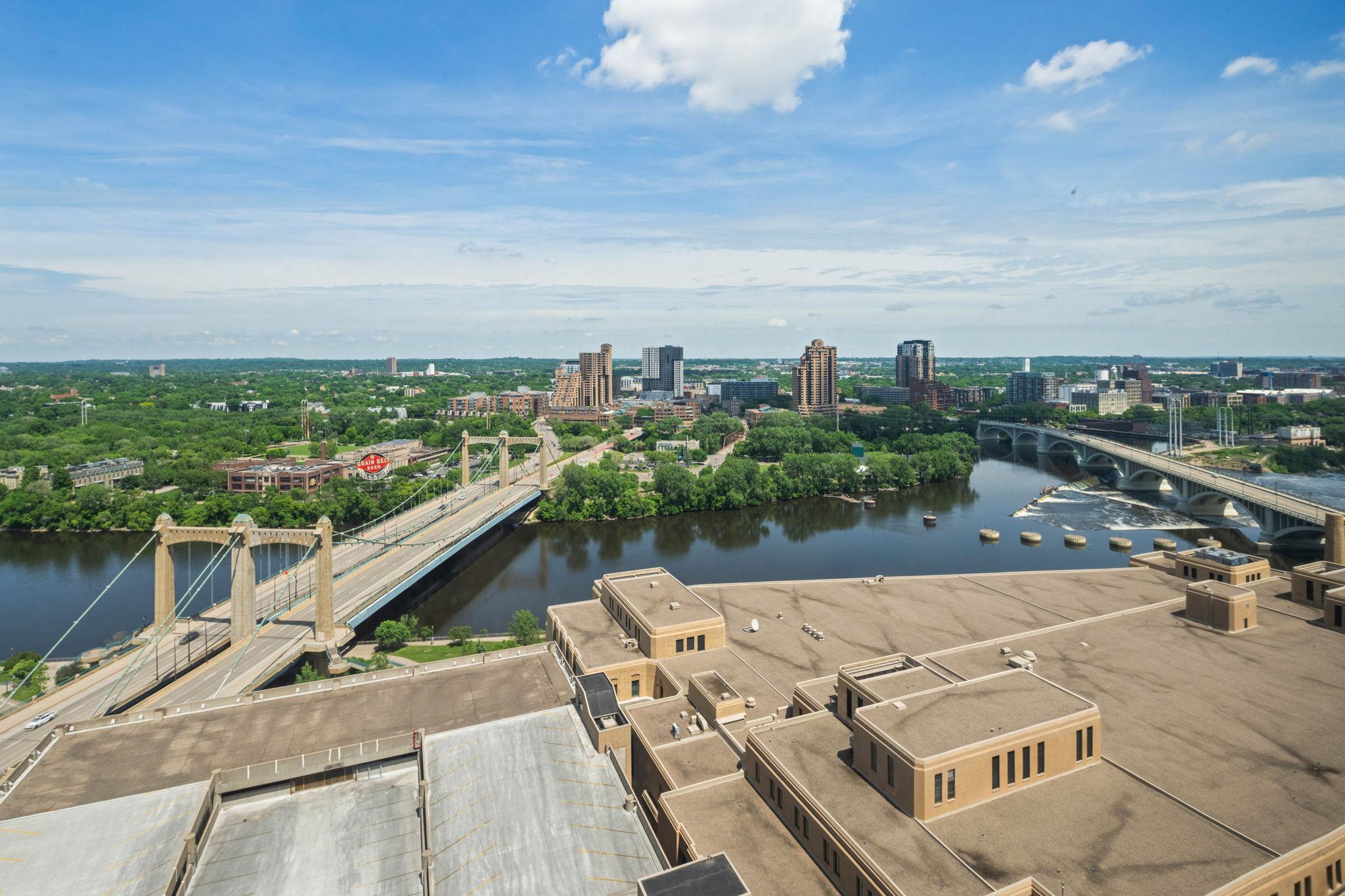 19 S 1st Street Unit: B2706