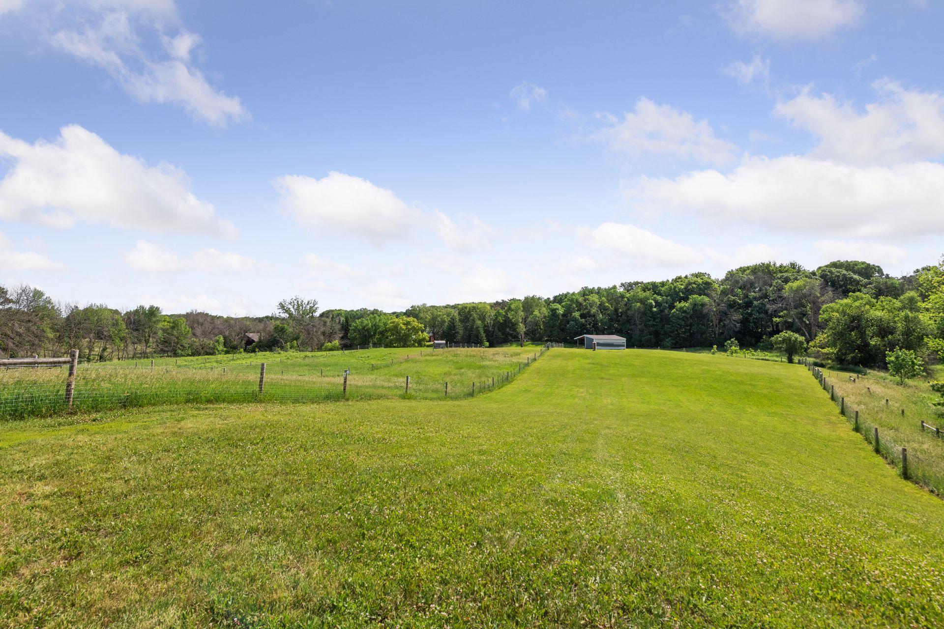 1325 Tamarack Drive