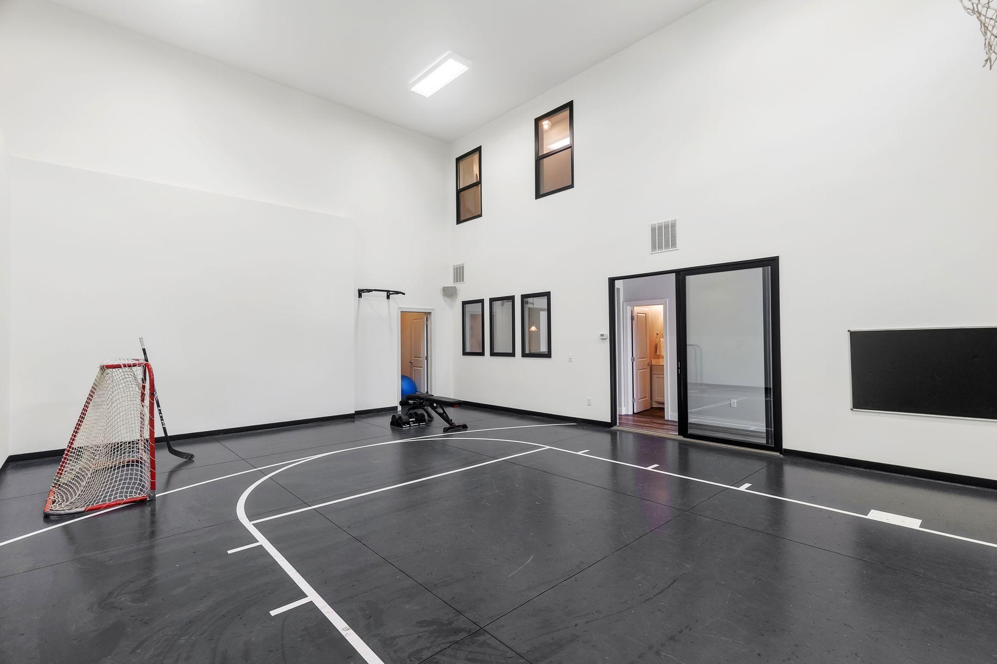 5860 Club Valley Road