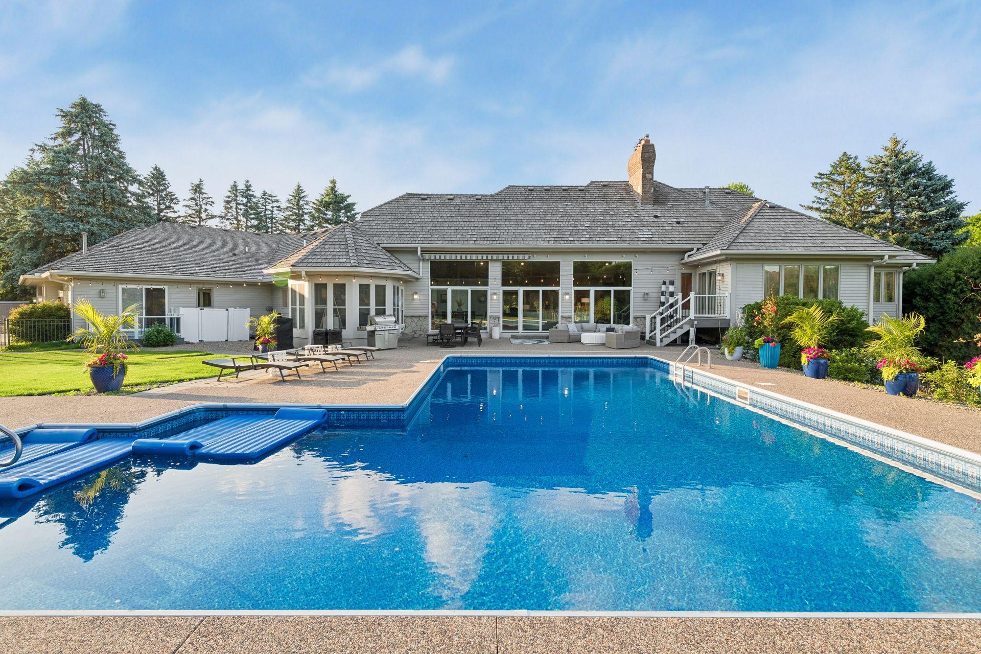 1615 Northridge Drive