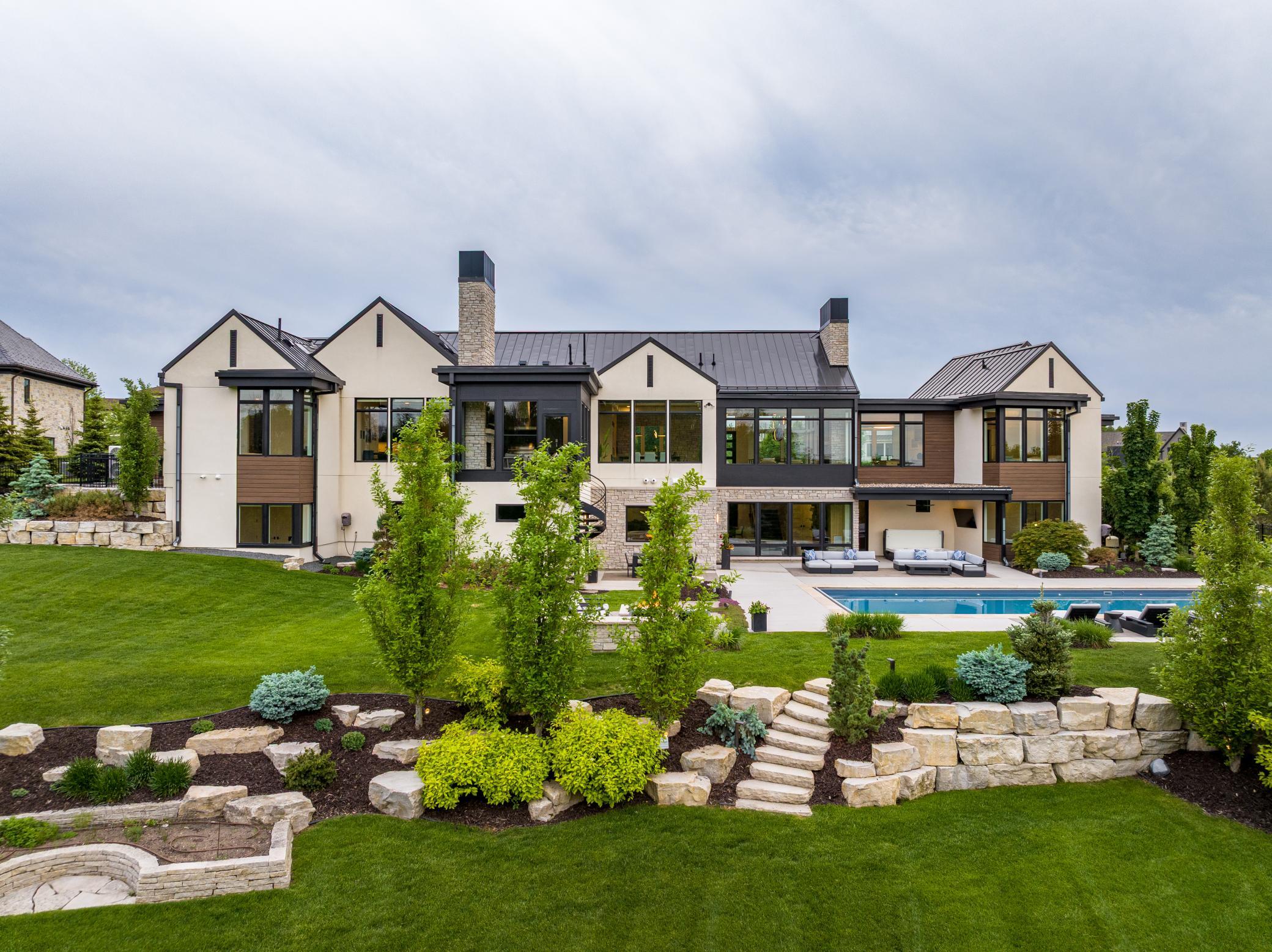 2828 Deer Hill Road