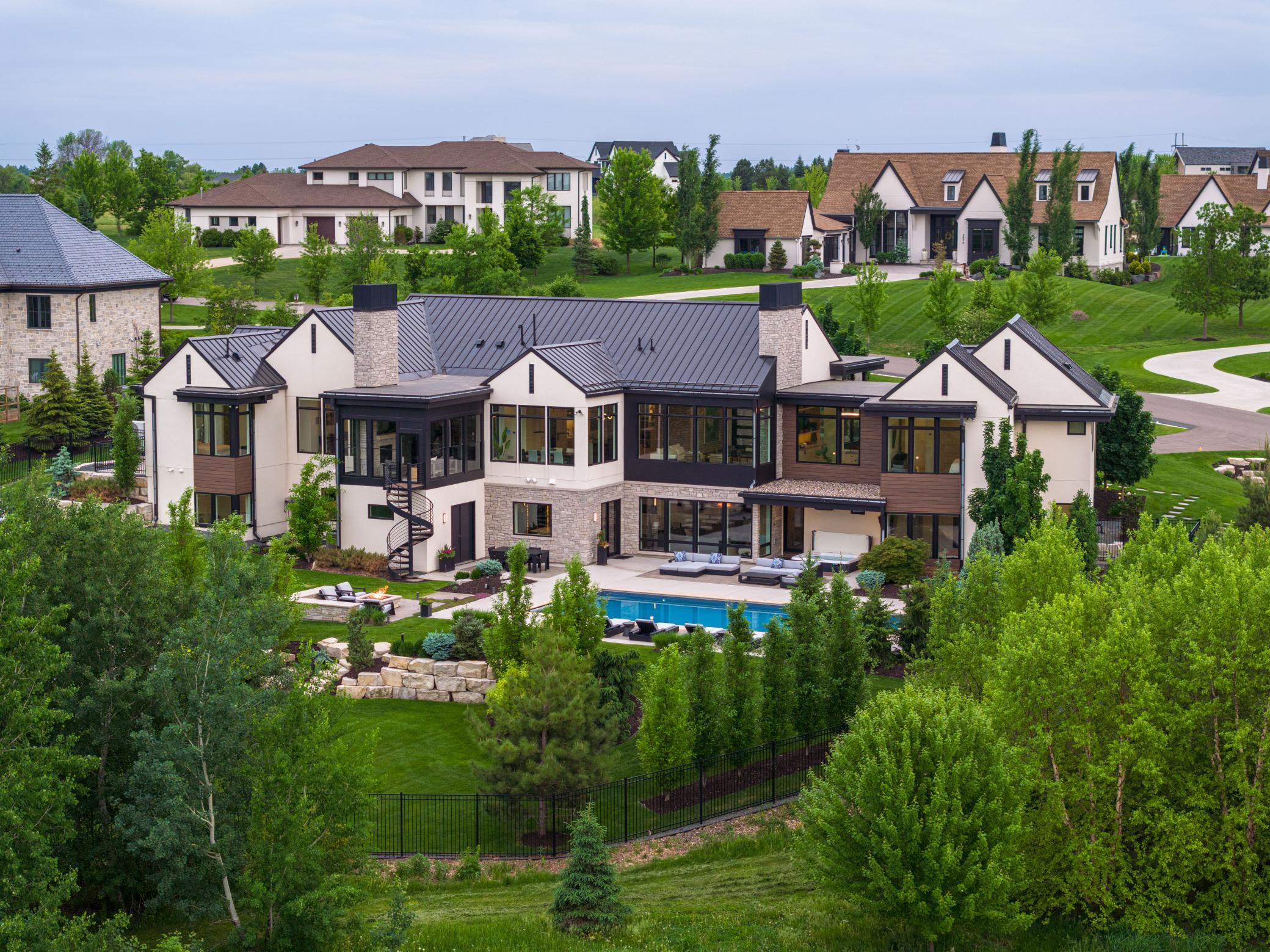 2828 Deer Hill Road