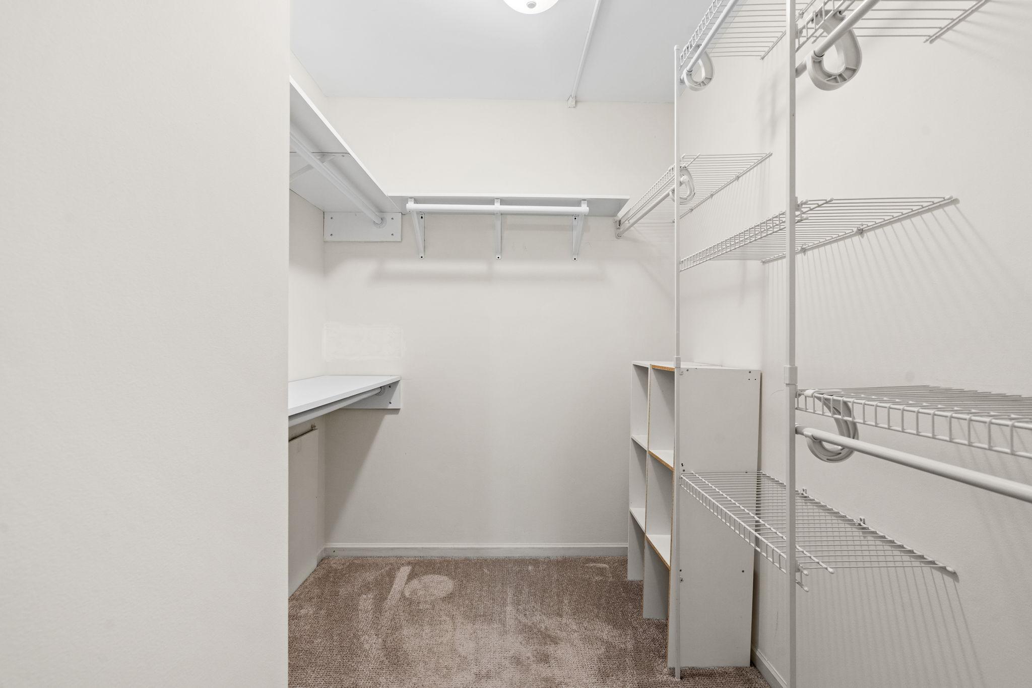 4407 Wilshire Boulevard Unit: 305