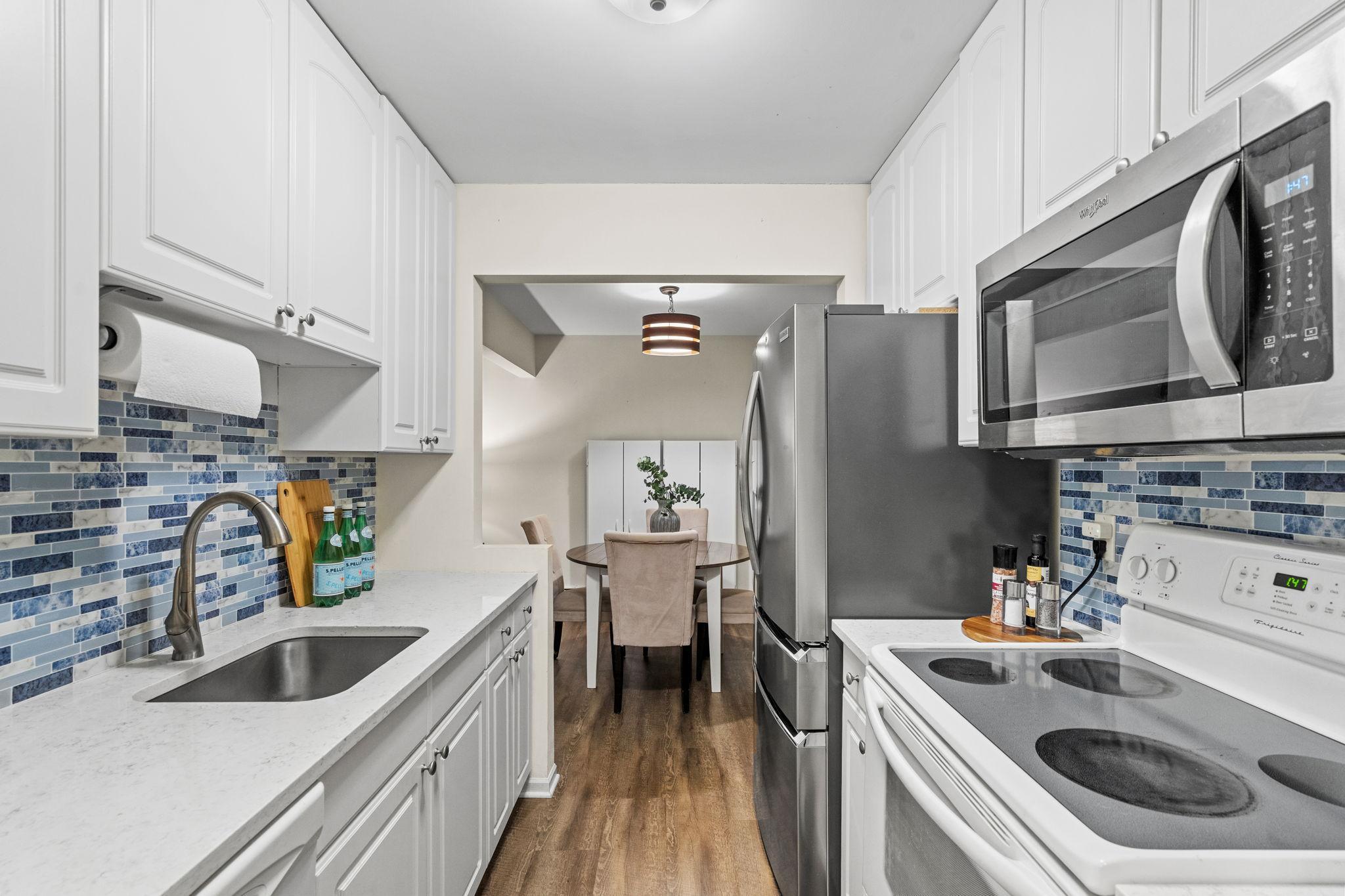 4407 Wilshire Boulevard Unit: 305