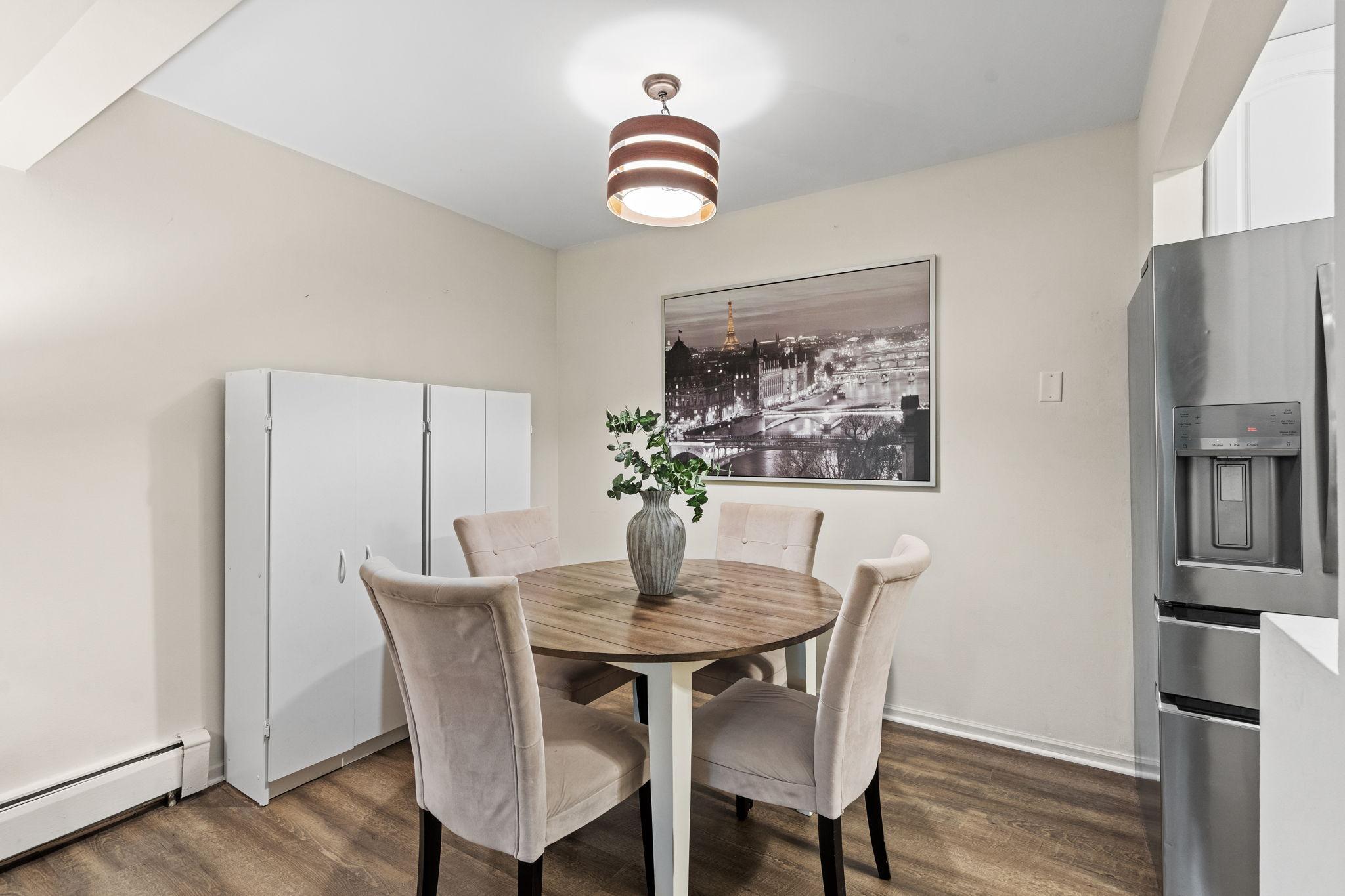 4407 Wilshire Boulevard Unit: 305