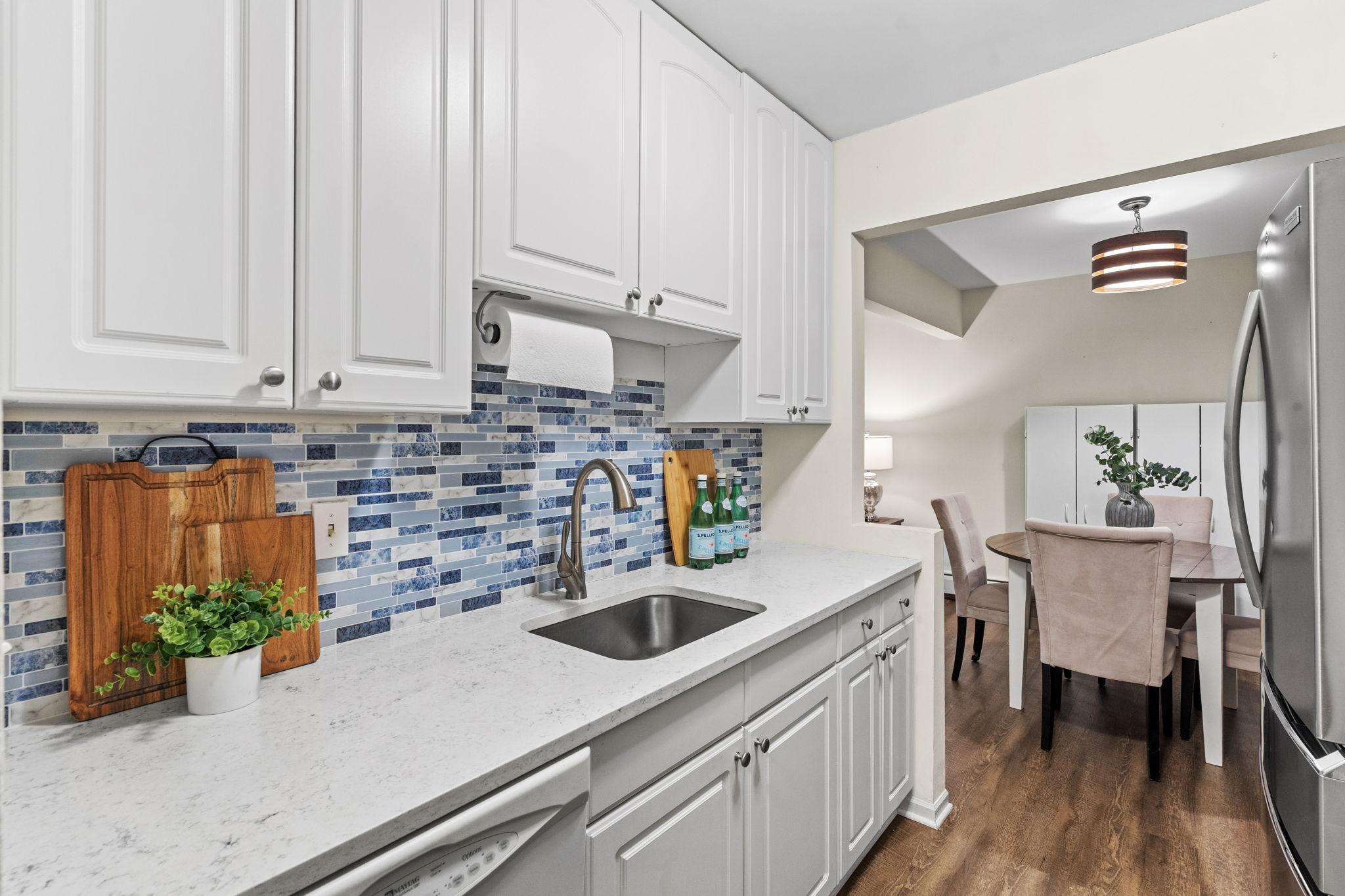 4407 Wilshire Boulevard Unit: 305