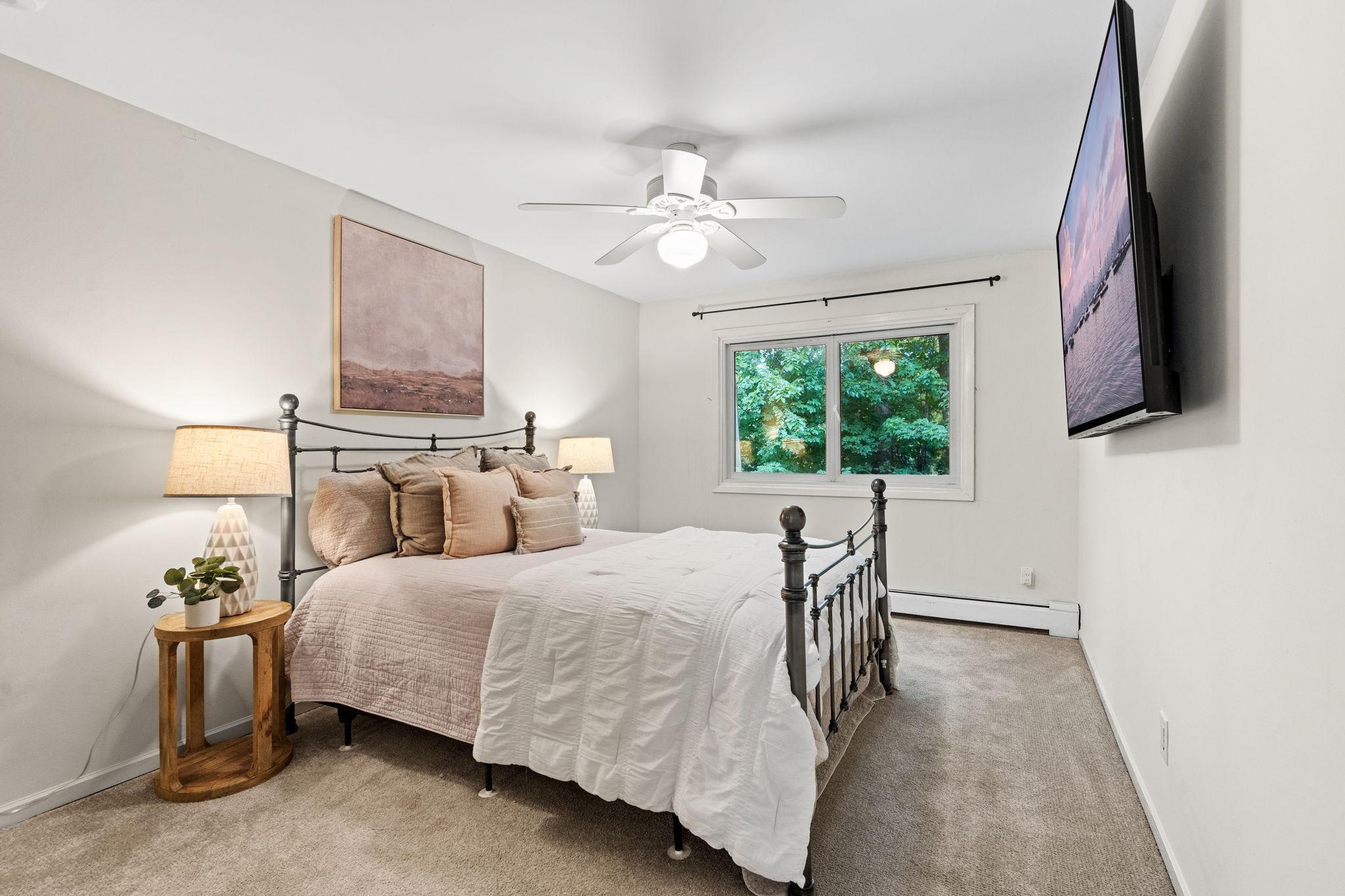 4407 Wilshire Boulevard Unit: 305