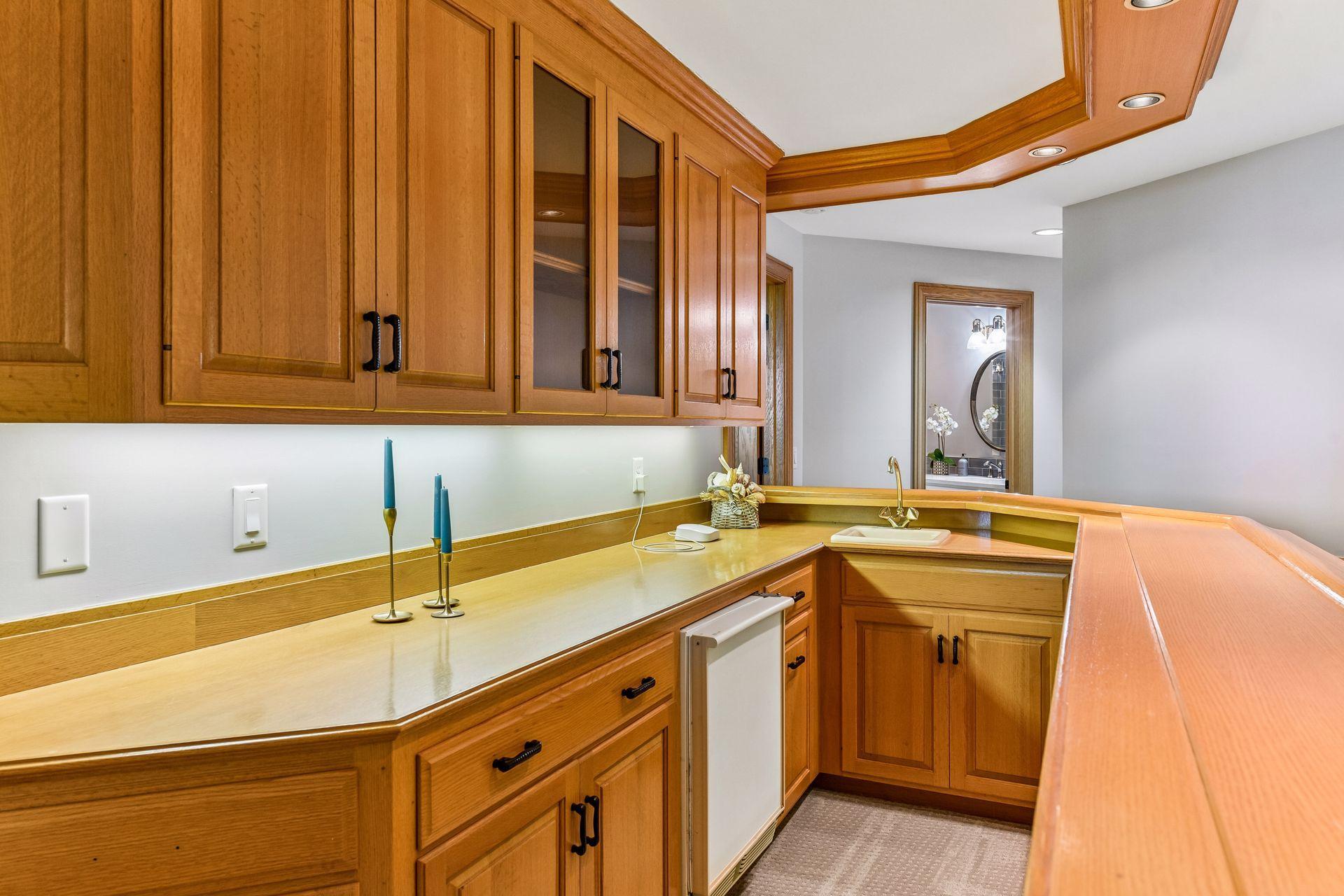 6306 Maple Ridge